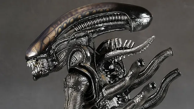 Creatorul monştrilor din seria "Alien", artisul suprarealist H.R. Giger, a murit