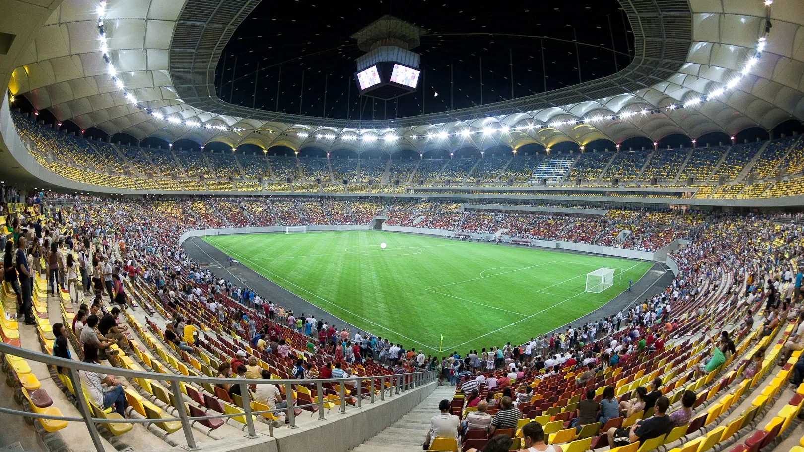 FRF, dispusă să plătească expertiza acoperişului Arenei Naţionale