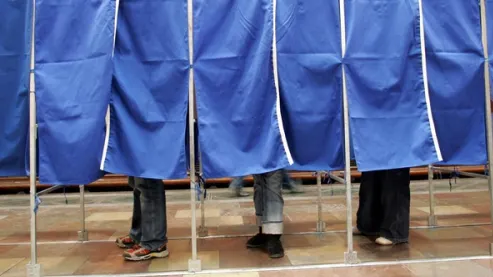 Cinci reclamaţii, înregistrate în judeţul Buzău de la deschiderea urnelor