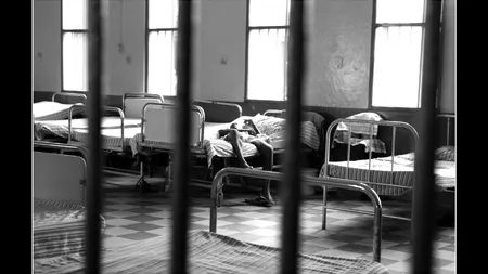 Bărbat declarat bolnav psihic pentru că nu crede în Dumnezeu