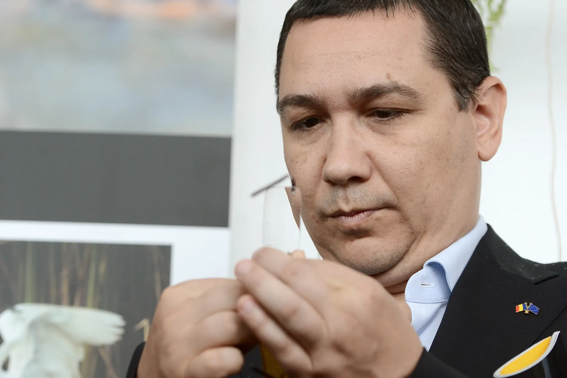 Cine este Victor Ponta? VIDEO FABULOS