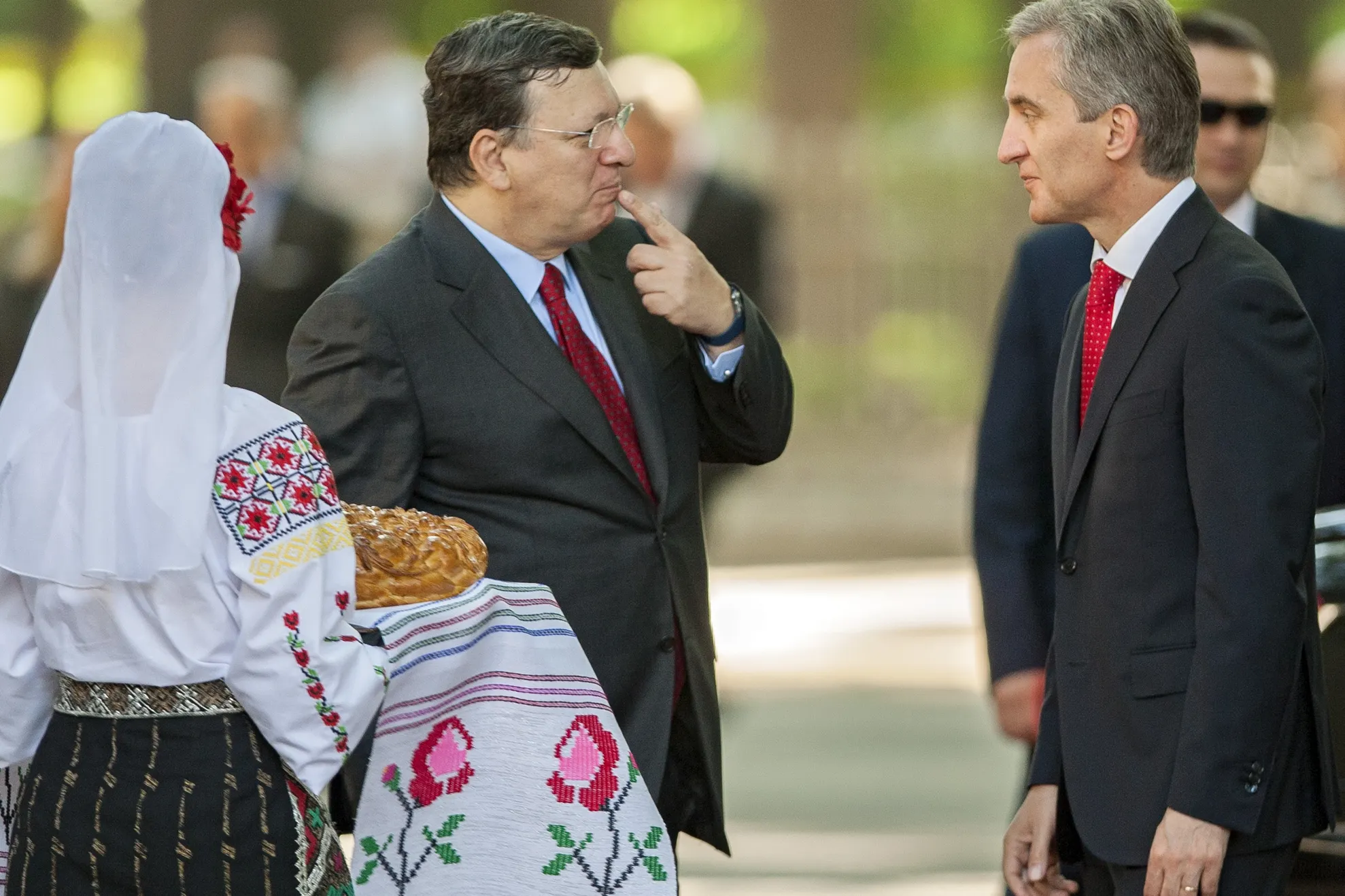 COZMIN GUȘĂ, despre acordul UE-Republica Moldova: Nu va curge lapte și miere!