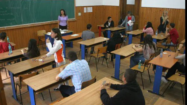 SUBIECTE BACALAUREAT 2014. Începe greul pentru elevi