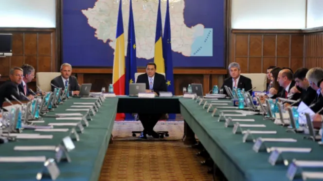 BOMBĂ: Economia României a intrat OFICIAL în RECESIUNE