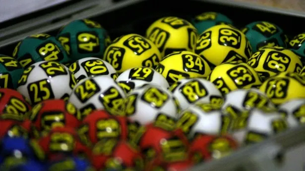 Premiul la Loto 5/40 a fost câştigat. Report la Loto 6/49 şi Joker