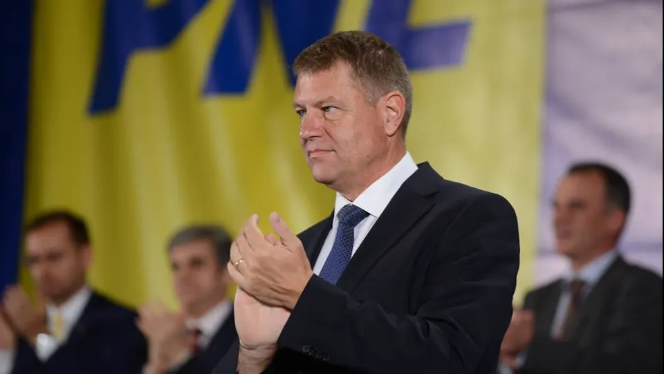 SONDAJ comandat de PNL: KLAUS IOHANNIS îl invinge pe ANTONESCU în cursa de candidat la Președinție