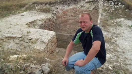 Lider "Noua Dreaptă", care militează împotriva homosexualilor,CONDAMNAT pentru PORNOGRAFIE INFANTILĂ