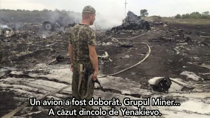 CUTREMURĂTOR. Copii din Ucraina au FILMAT prăbuşirea AVIONULUI DOBORÂT de separatişti proruşi