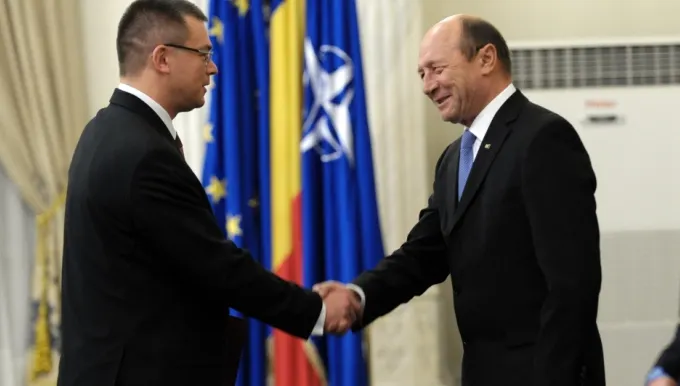 Replică dură de la Cotroceni pentru Mihai Răzvan Ungureanu