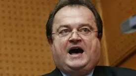 PNL şi PDL fuzionează. Blaga: Astăzi practic vom semna certificatul de naştere al noului partid