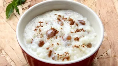 Îţi place budinca de tapioca? Ce conţine şi prin ce procese trece înainte de a ajunge în farfuria ta