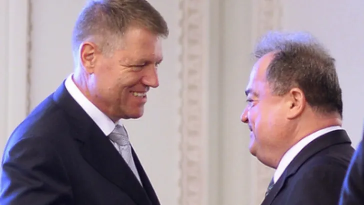 PNL şi PDL se reunesc sâmbătă în congres comun pentru FUZIUNE