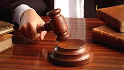 OM DE AFACERI condamnat la trei ani de ÎNCHISOARE pentru coruperea a trei arbitri