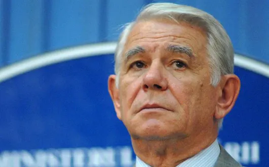Viorel CATARAMĂ: Meleşcanu are cele mai mari şanse să ducă bătălia cu stânga