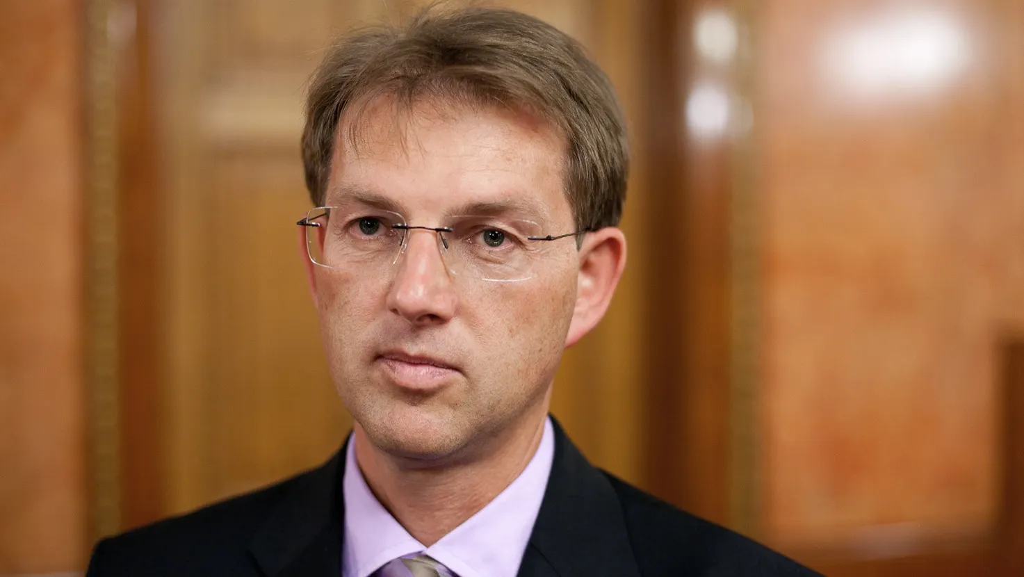Un novice în politică, Miro Cerar, câştigă alegerile legislative din Slovenia