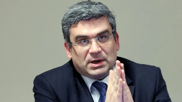 Baconschi spune că i s-au cerut 100.000 de euro pentru locul 3 pe lista PMP la europarlamentare