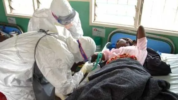 VIRUSUL EBOLA. Spitalul unde și pereții sunt bolnavi