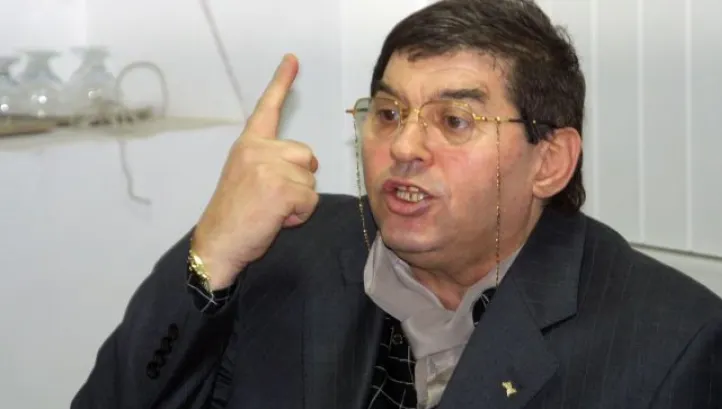 Mihail Vlasov îşi poate părăsi domiciliul, fiind pus SUB CONTROL JUDICIAR
