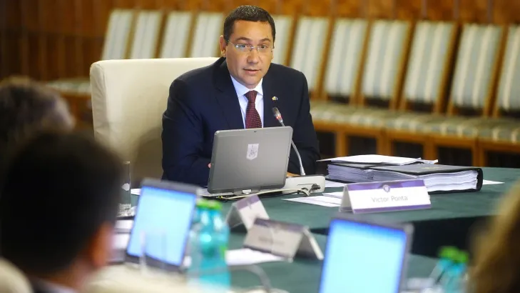 OPOZIŢIA, PROTEST la Guvern. MITING contra BARONILOR MIGRATORI