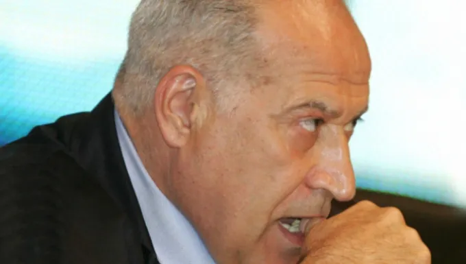 Avocat: VOICULESCU NU-ŞI ÎNŢELEGE CONDAMNAREA, are convingerea că procesul său a ieşit din tipar