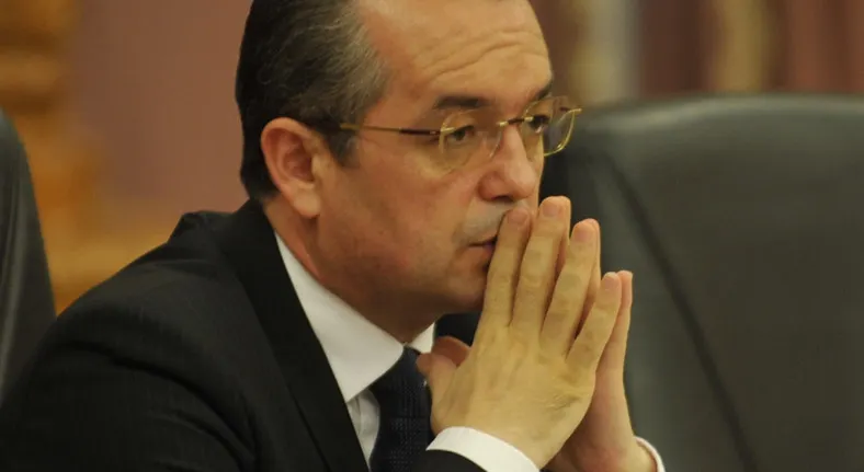 Boc: Candidatura lui Macovei a venit prea târziu. Acum mai mult încurcă decât ajută dreapta