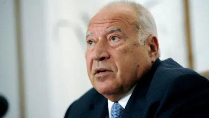 DECLARAŢIILE INCREDIBILE ale lui Voiculescu: "AM STAT ÎNTR-O CASĂ MICĂ, CU WC ÎN CURTE"