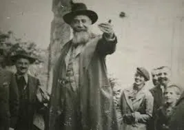 FOTOGRAFIE DOCUMENT, făcută publică. Cum a fost surprins istoricul NICOLAE IORGA acum opt decenii?