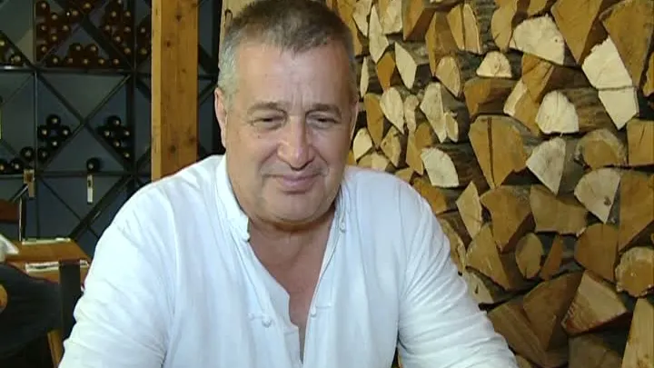 Mircea Dinescu