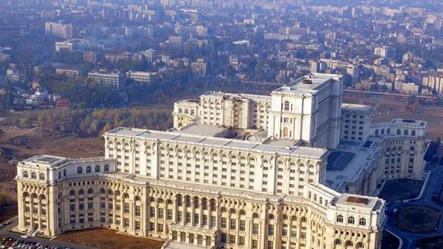 Parlamentul României, în topul celor mai impresionante 10 clădiri din lume 