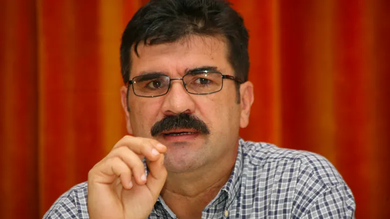 Şeful COMPLEXULUI ENERGETIC OLTENIA, URMĂRIT PENAL