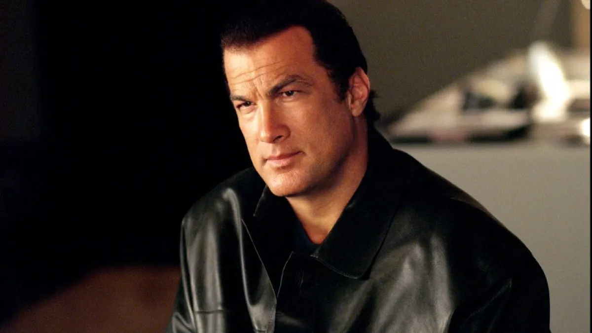 Gest SCANDALOS făcut de actorul STEVEN SEAGAL. Cum a șocat acesta