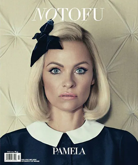 GREU DE RECUNOSCUT. Nu e Barbie, e Pamela Anderson - aşa cum n-ai mai văzut-o, la 47 de ani