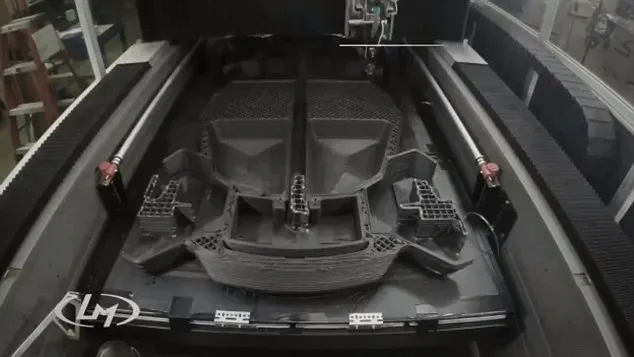 Cum arată și cât costă prima maşină din lume construită prin metoda de printare 3D