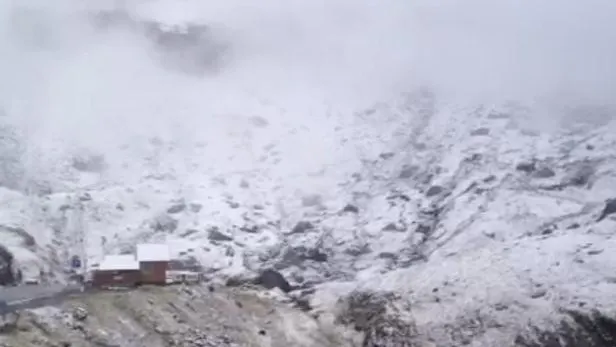 PRIMA NINSOARE la Bâlea Lac. Zăpada s-a depus - VIDEO
