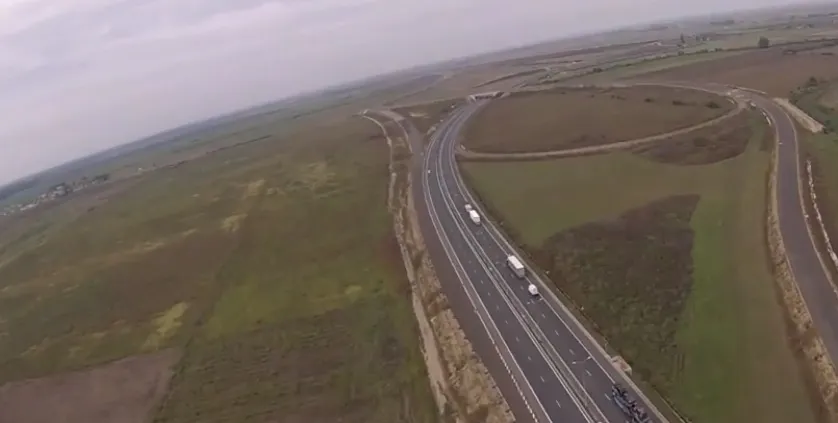 Cum arată autostrada care ne scoate în Europa. IMAGINI din elicopter