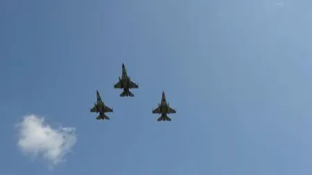 Noi raiduri împotriva jihadiștilor în Siria și Irak; avioanele britanice au survolat Irakul