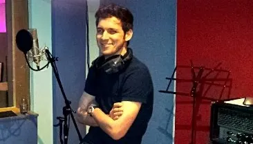 Un fost DJ de la Radio 21 s-a sinucis. A fost găsit spânzurat în locuinţa sa