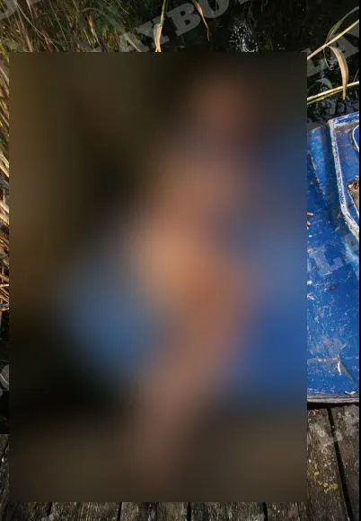 Noua STEA a muzicii româneşti, GOALĂ în Playboy