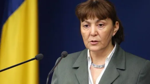 Macovei: Nu sunt ofiţer acoperit. Subiectul să fie clarificat de comisiile de control SRI şi SIE