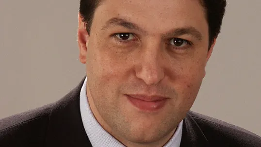 Senator PSD: ZIARIȘTII nu riscă SANCȚIUNI, ci PERSOANELE care le dau informațiile!