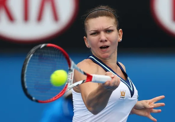 Simona Halep, ATACATĂ din nou: "E o primadona mitraliată cu blitz-uri lângă Tour Eiffel"