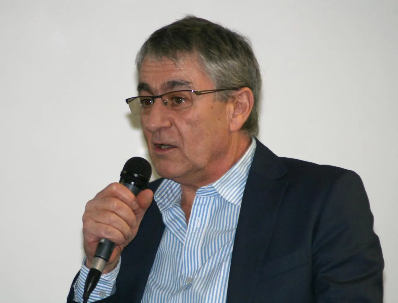Jurnaliști sub acoperire au existat și în Franța