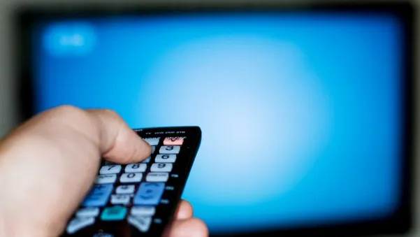 CRIMĂ ŞOCANTĂ! Prezentator TV, ÎMPUŞCAT ÎN CAP de ginere