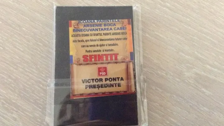 ICOANE PSD cu părintele Arsenie Boca. Patriarhia: "O iniţiativă exagerată de campanie electorală"