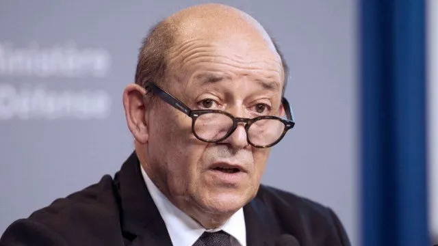 Franța va "accentua ritmul" patrulărilor aeriene deasupra Irakului