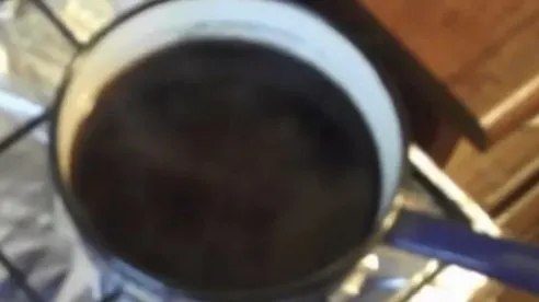 Ultima FIȚĂ! Să faci mămăligă cu cola, în loc de apă!