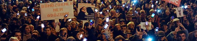 Cea mai mare manifestație, în Ungaria, de când Orban a ajuns la putere, față de taxa pe internet