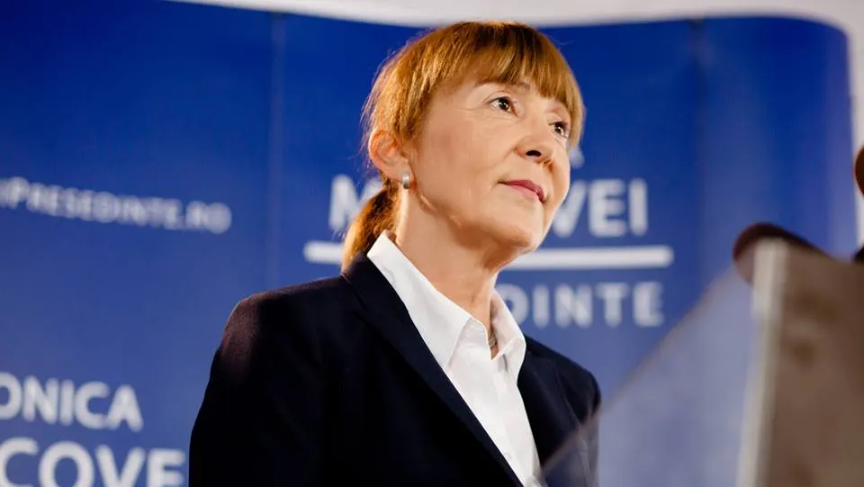 ALEGERI PREZIDENŢIALE 2014: Macovei solicită prelungirea programului în secţiile din străinătate