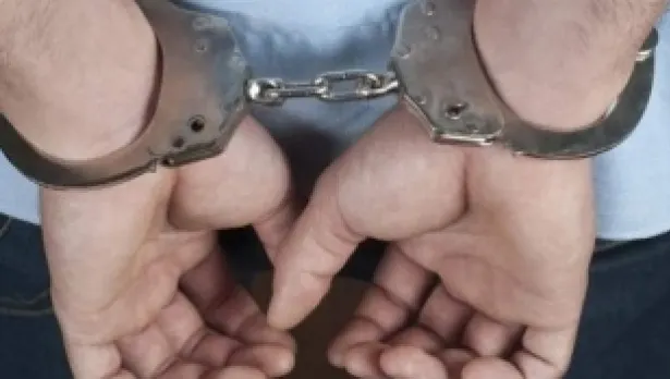 MITĂ LA BAC. Doi profesori și un inspector școlar din Brăila, REŢINUŢI