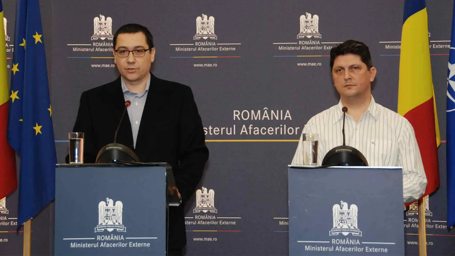 Geoană îi acuză pe Ponta şi Corlăţean că au împiedicat DELIBERAT exercitarea votului în DIASPORA
